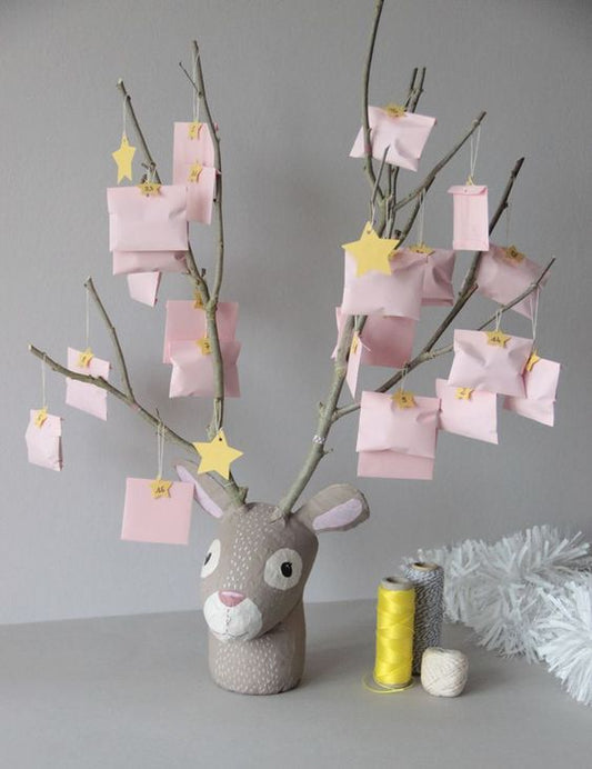 8 DIY Christmas Advent Calendar from Pinterest